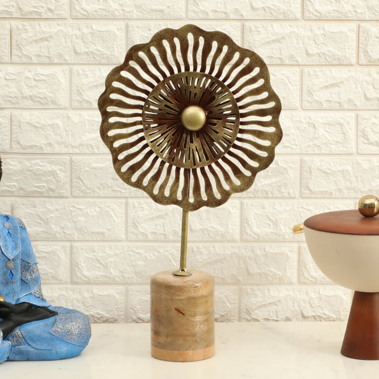 VEDAS Mystical Indiana Metal Flower Table Accent