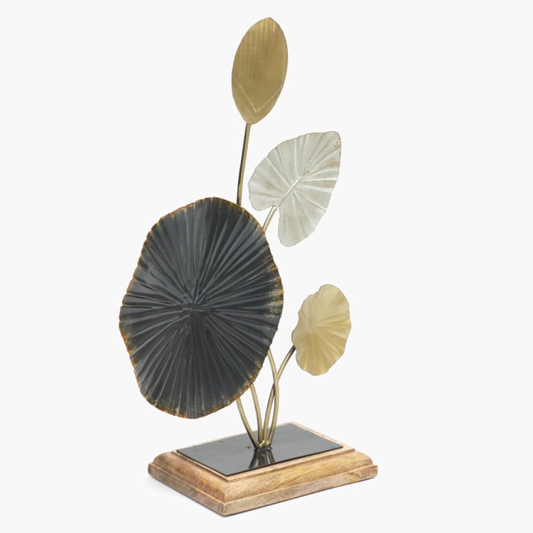 VEDAS Mystical Indiana Metal Leaf Table Accent