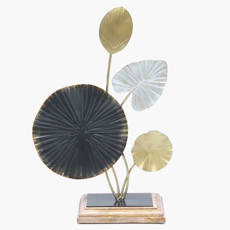 VEDAS Mystical Indiana Metal Leaf Table Accent