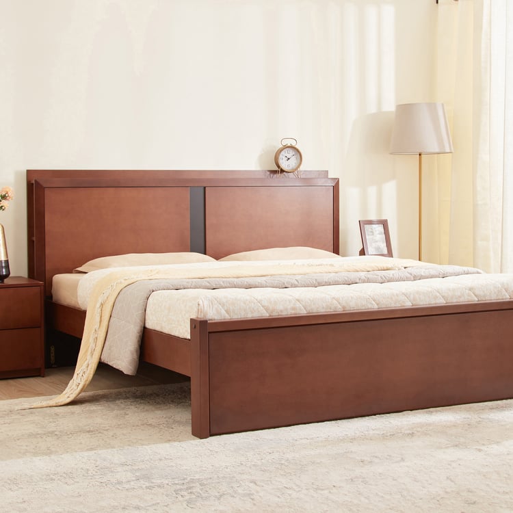 Denis Raiden Mahogany Wood King Bed - Walnut