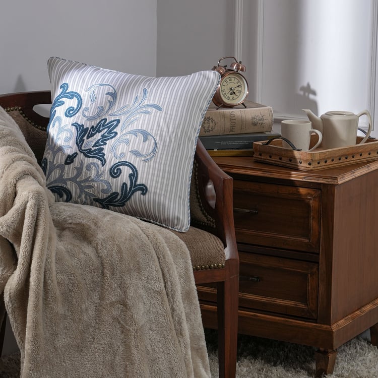 MASPAR Acanthus Serenity Embbroidered Cushion Cover - 50x50cm