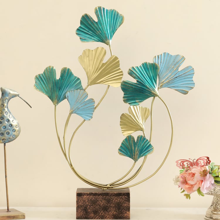 VEDAS Saachi Metal Ginkgo Leaf Table Accent