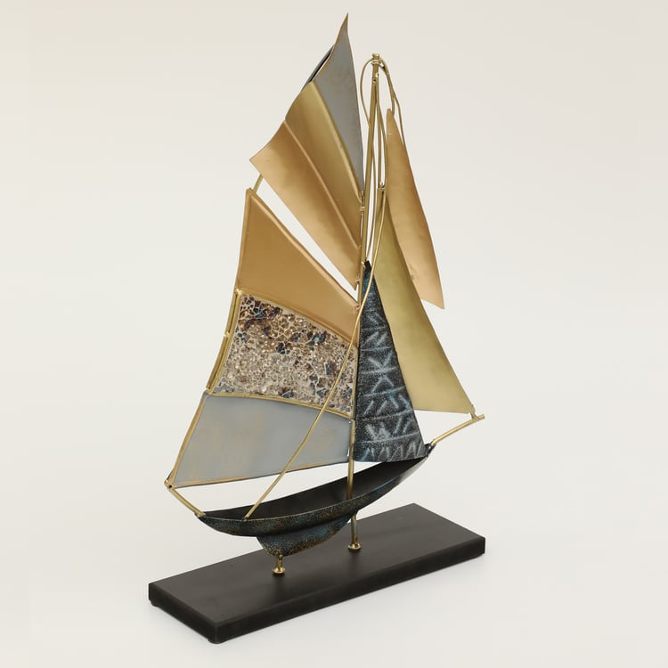 VEDAS Myra Metal Boat Table Accent