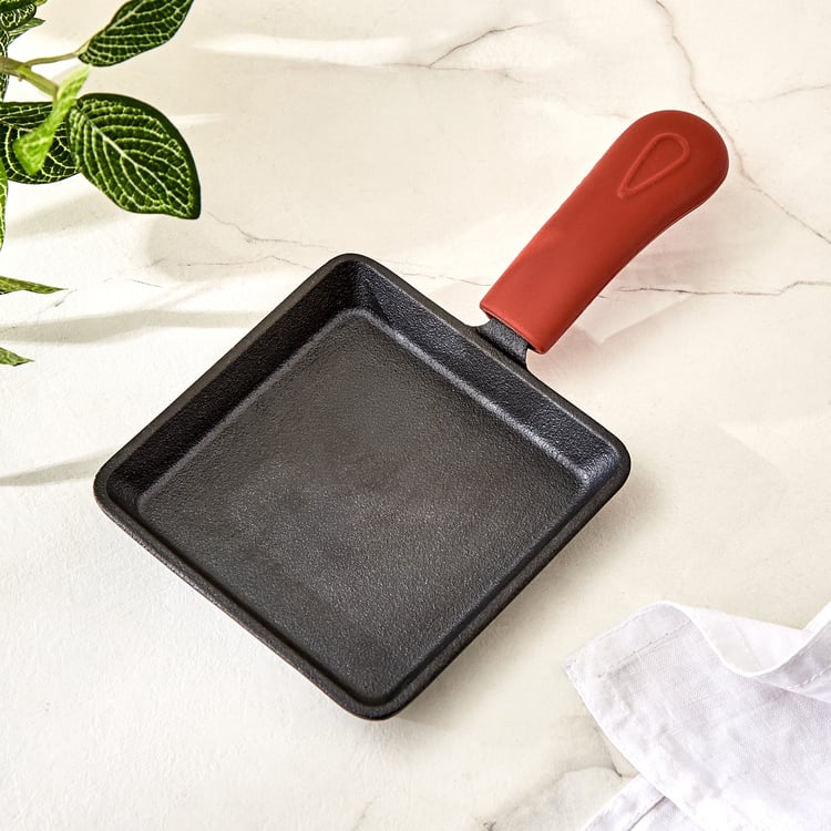 Terra Tales Sally Cast Iron Mini Frying Pan - 12cm
