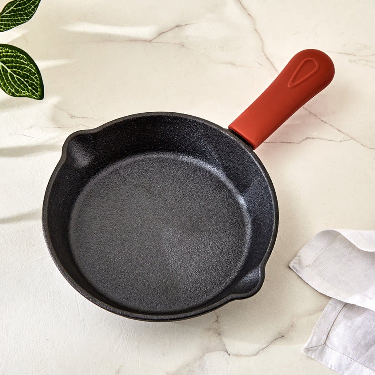 Terra Tales Sally Cast Iron Mini Fry Pan - 17.5cm