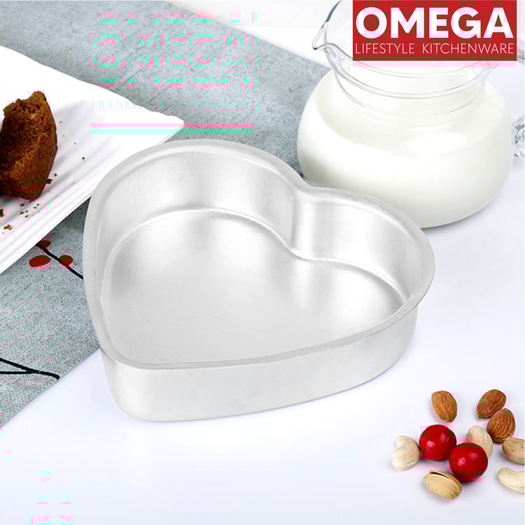 OMEGA Aluminium Heart Shape Cake Pan - 20 cm