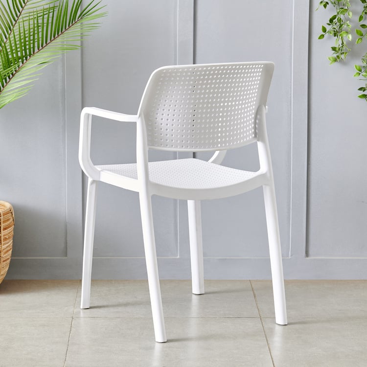 Iza Polypropylene Chair - White