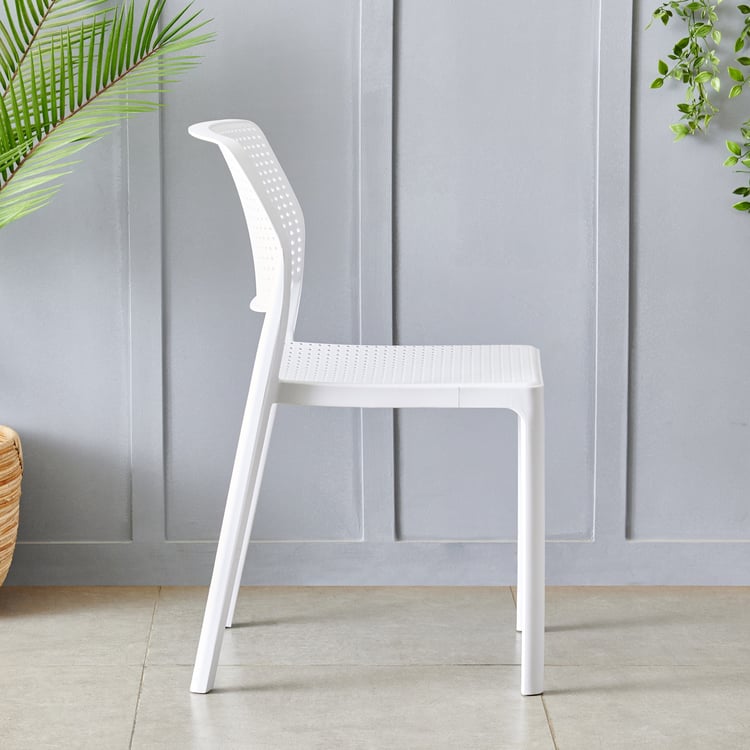 Iza Polypropylene Chair - White