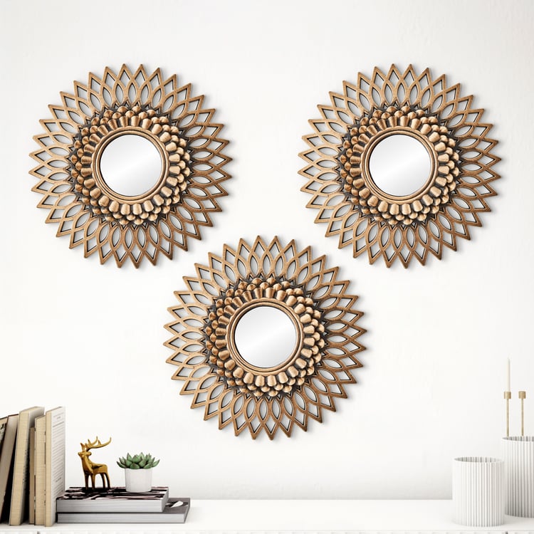 Corvus Mystic Set of 3 Decorative Wall Accents