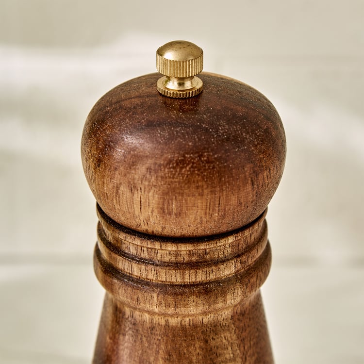 Chefs Pride Iyra Acacia Wood Pepper Mill