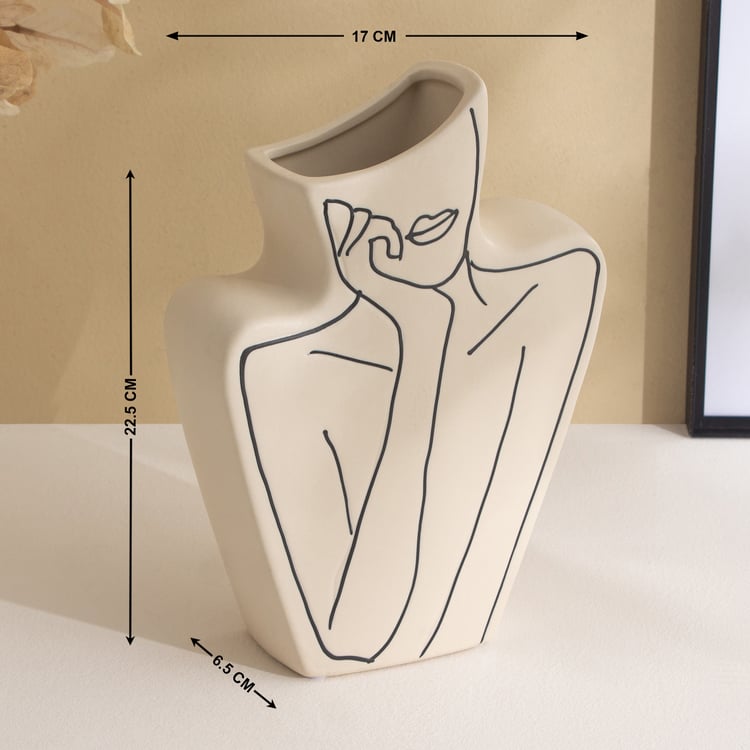 Romo Est Nova Ceramic Lady Vase