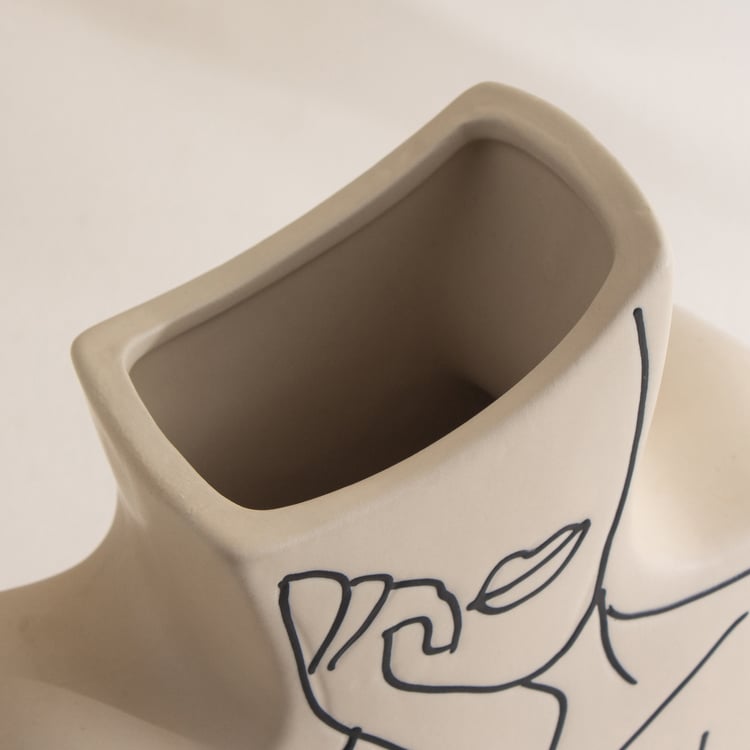 Romo Est Nova Ceramic Lady Vase