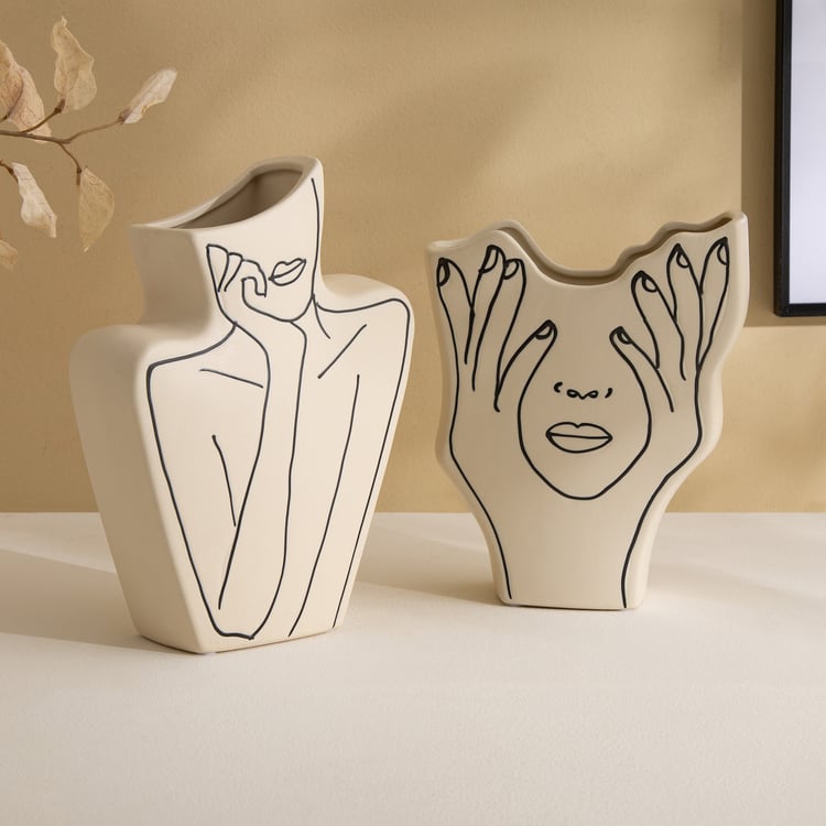 Romo Est Nova Ceramic Thinking Lady Vase