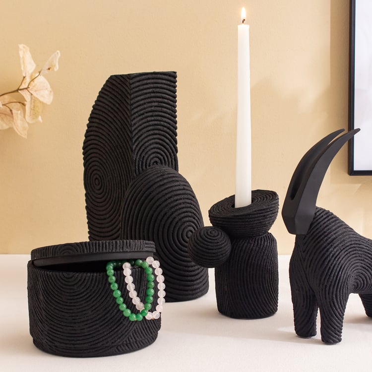 Acroma Est Huey Polyresin Ribbed Candle Holder