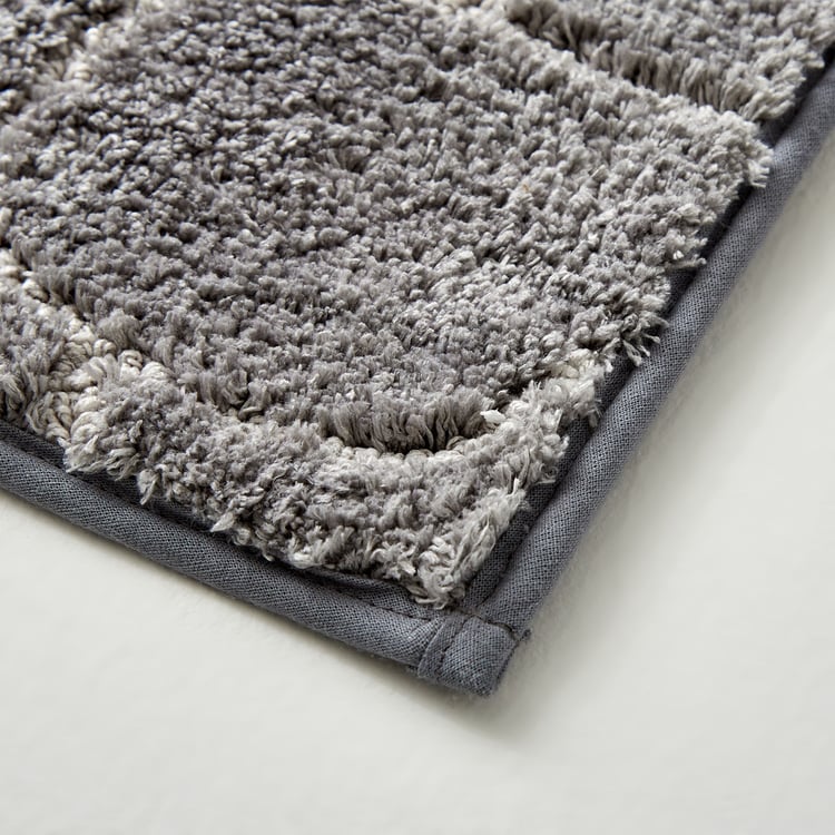 Berlin Pebble Print Anti-Slip Bath Mat - 75x50cm