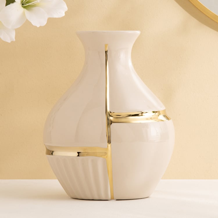Canova Opt Aviora Ceramic Ribbed Vase - Small