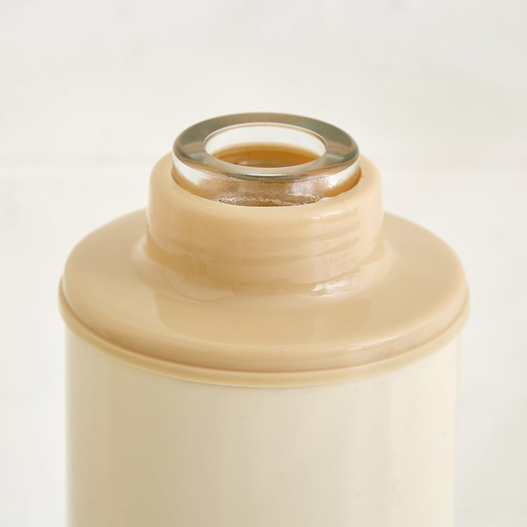 Chefs Pride Kiyun Set of 2 Glass Oil Bottles with Stand - 550ml