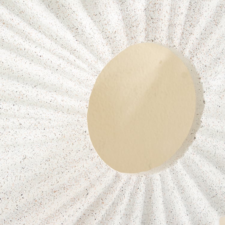 Windflower Fluer Polyresin Table Accent