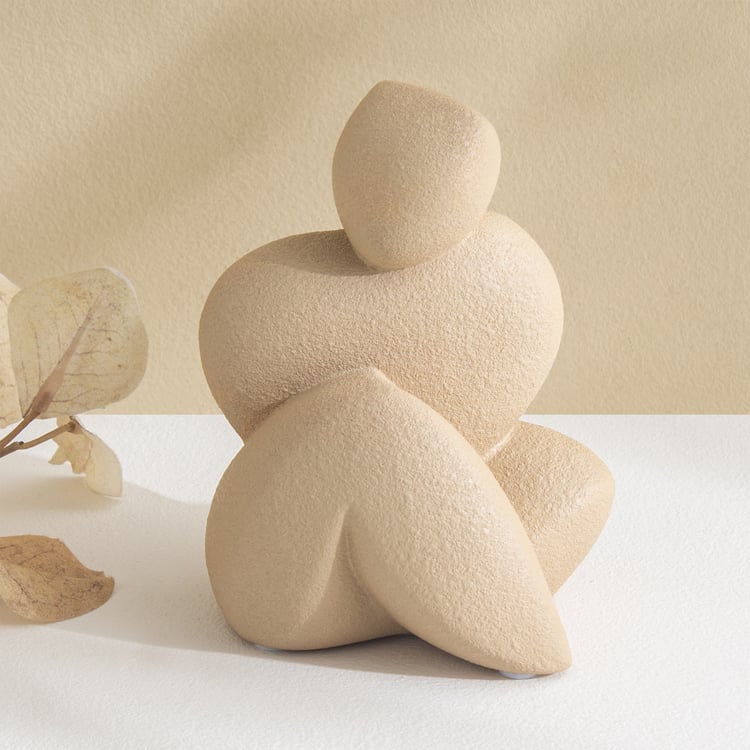 Acroma Est Hitch Ceramic Sitting Figurine