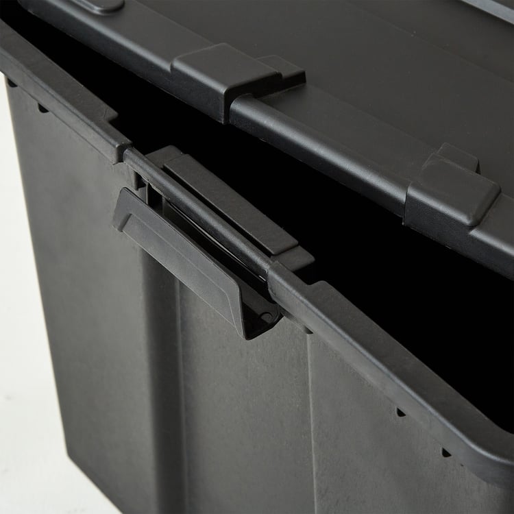 Omnia Creek Polypropylene Storage Box - 150L