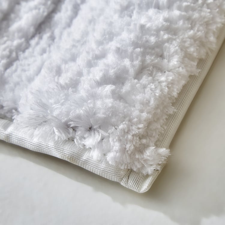 Colour Refresh Essence Plush Anti-Slip Bath Runner - 130x45cm