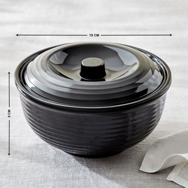 Meadows Monochrme Melamine Serving Bowl with Lid - 1.5L