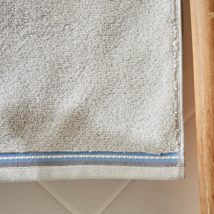 Iced Palace Arya Cotton Bath Towel - 70x140cm