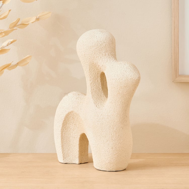 Oyster Natura Fluid Polyresin Table Accent