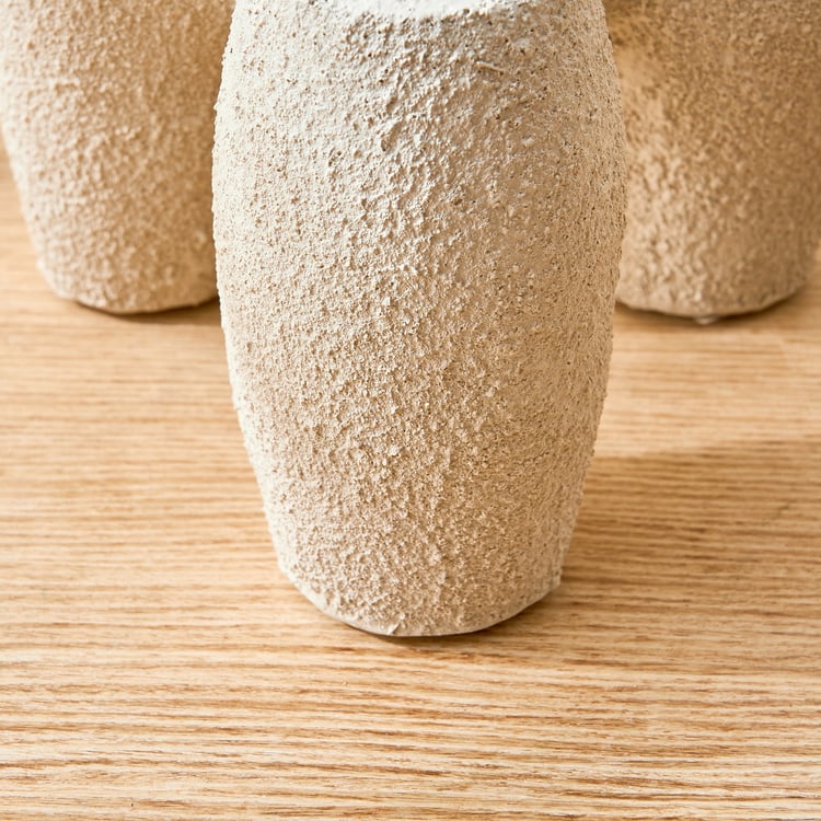 Oyster Natura Fluid Polyresin Multi Taper Candle Holder