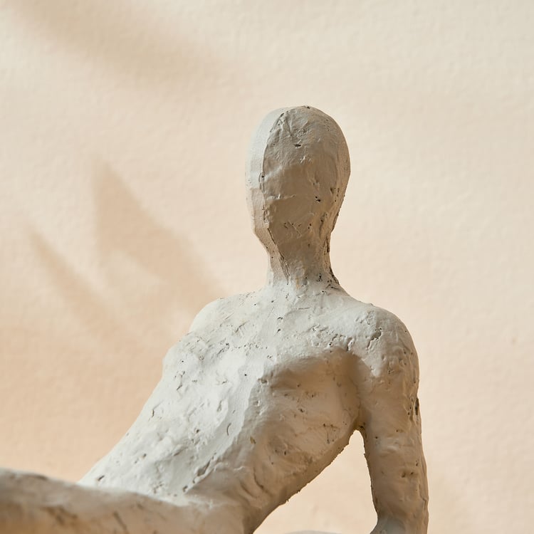 Oyster Tessera Polyresin Lazing Human Figurine