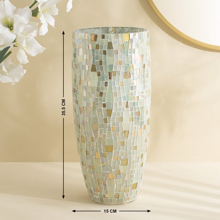 Tamaira Plume Glass Vase