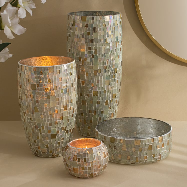 Tamaira Plume Glass Decorative Bowl