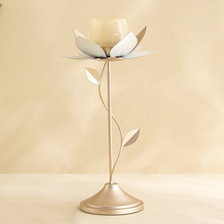 Tamaira Kamal Set of 2 Metal Pedestal T-Light Holders