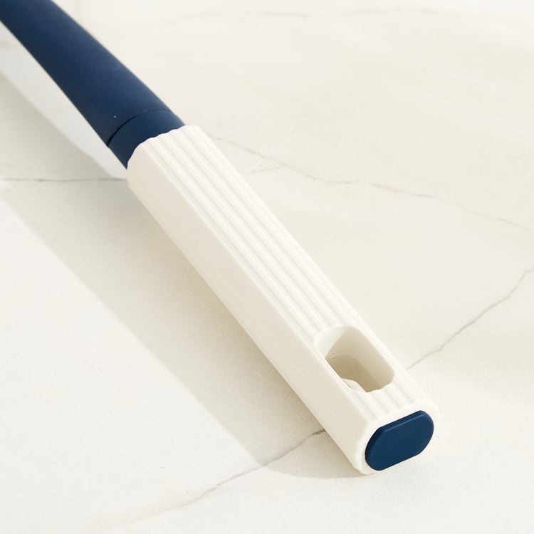 Regal Luxe Crest Polypropylene Spoon