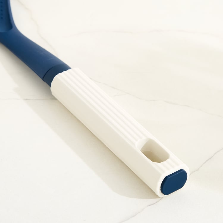 Regal Luxe Crest Polypropylene Turner