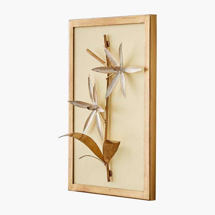 Panorama Glitz Metal Flower with Leaf Wall Accent