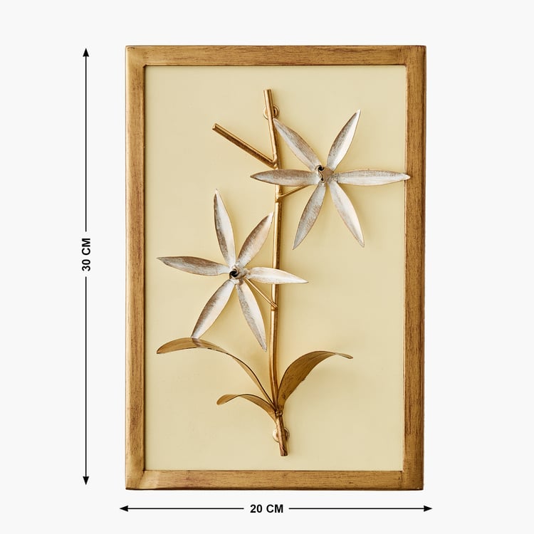 Panorama Glitz Metal Flower with Leaf Wall Accent