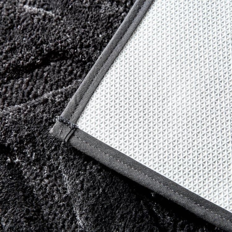 Nova Ashfall Chevron Anti-Slip Bath Mat - 75x50cm
