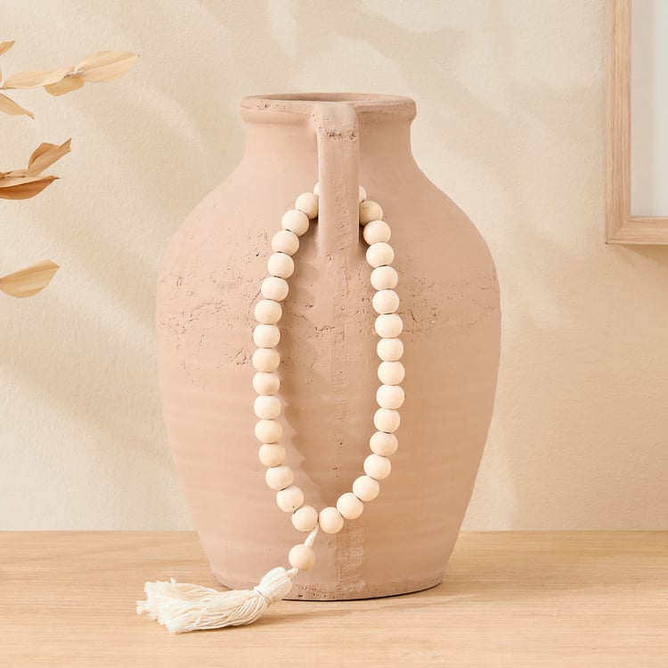 Oyster Ornira Ceramic Vase with Beads