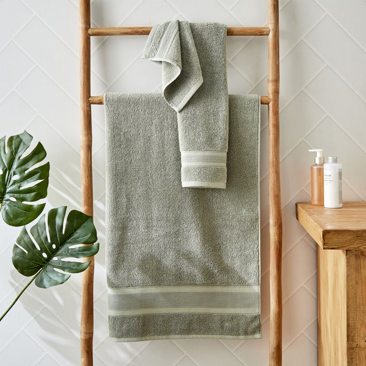 Colour Refresh Essence Set of 2 Cotton Face Towels - 30x30cm