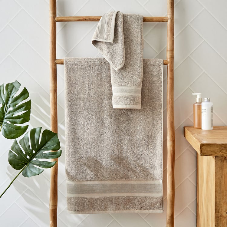 Colour Refresh Essense Cotton Bath Towel - 70x140cm