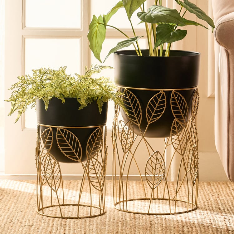 Gardenia Rancher Set of 2 Metal Floor Planters with Stand