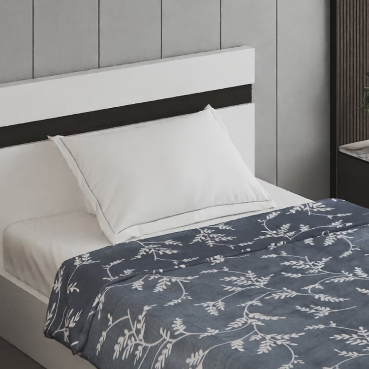 Archer Porcelain Dustybl Printed Single Blanket