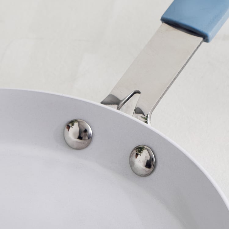 Bakers Pride Claire Aluminium Mini Crepe Pan - 18.5cm