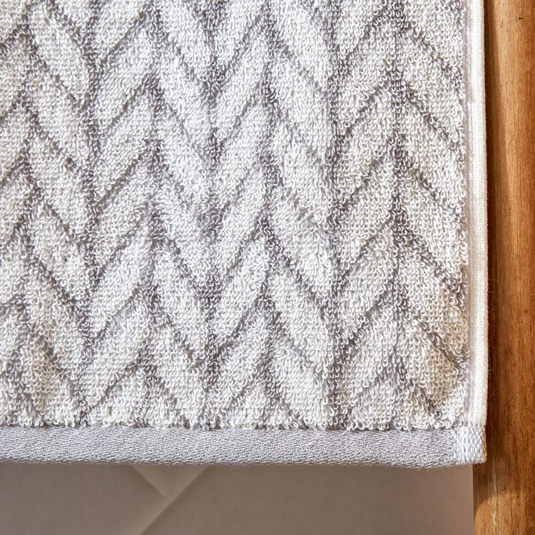 Nova Ashfall Chevron Cotton Jacquard Bath Towel - 70x140cm