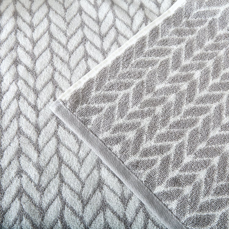 Nova Ashfall Chevron Cotton Jacquard Bath Towel - 70x140cm
