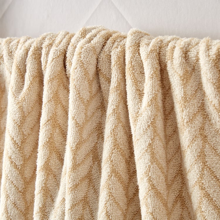 Nova Natural Tranquil Cotton Chevron Bath Towel - 70x140cm