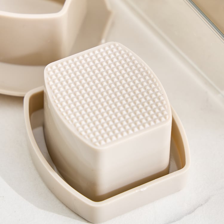 Rosemary Cove Polypropylene Dry Fruit Chopper with Storage