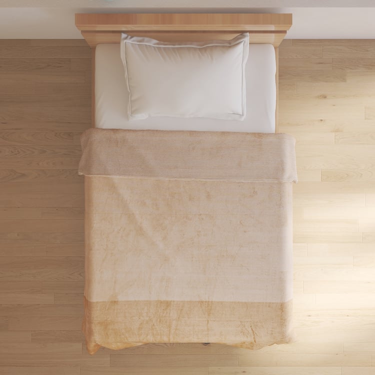 Radiant Gradiation Striped Flannel Single Blanket