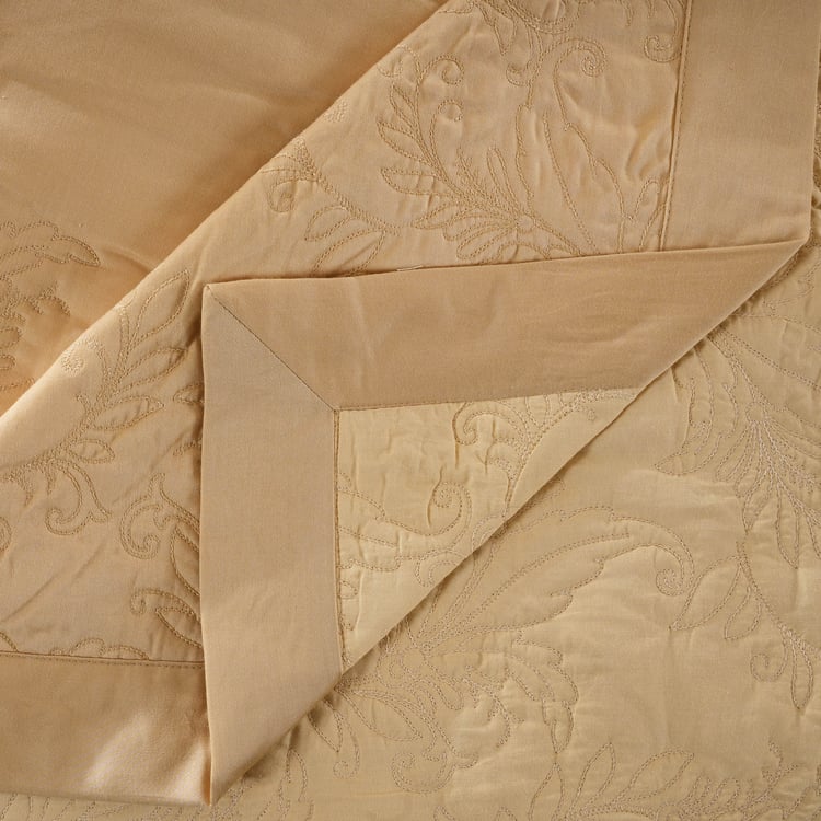 MASPAR Classical Ornate Cotton Embroidered Double Quilt